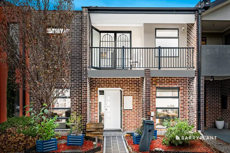 10 Mallard Mews, South Morang VIC 3752