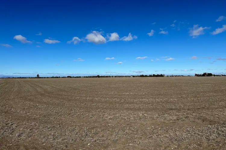 Lot 2, 450 East Road, Drung VIC 3401