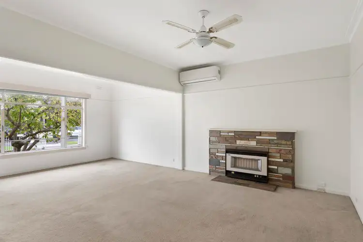Fourth view of Homely house listing, 10 Tobruk Crescent, Williamstown VIC 3016