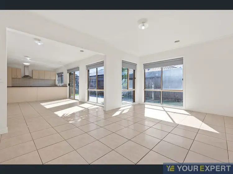 Third view of Homely house listing, 7 Jennings Court, Narre Warren South VIC 3805
