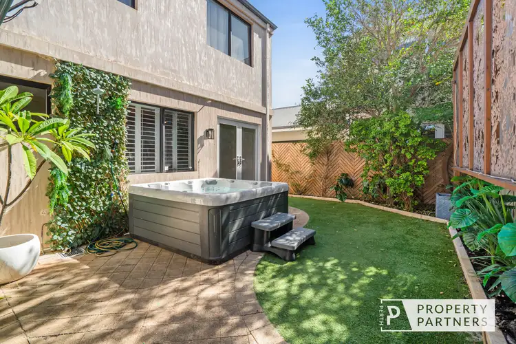 3/39 Calais Road, Scarborough WA 6019
