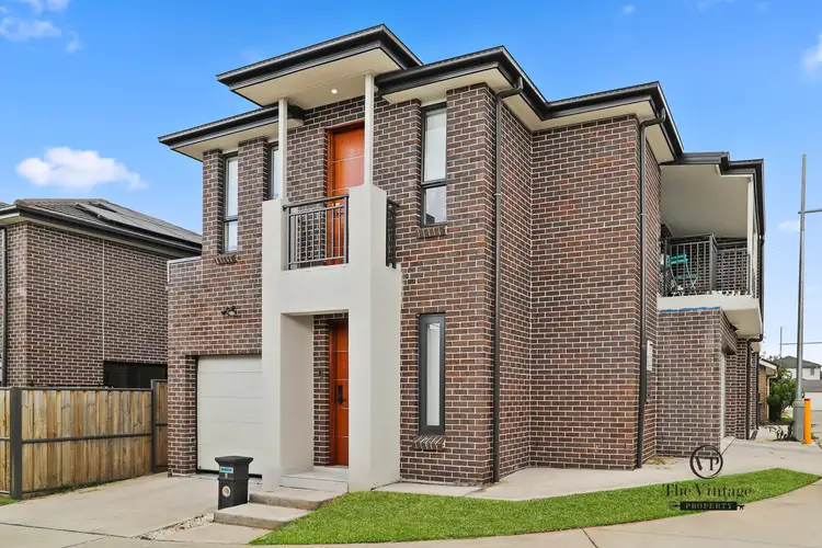 4 Lazich Lane, Oran Park NSW 2570