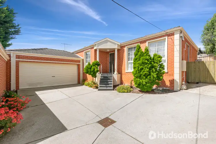 2/4 Harry Street, Doncaster East VIC 3109