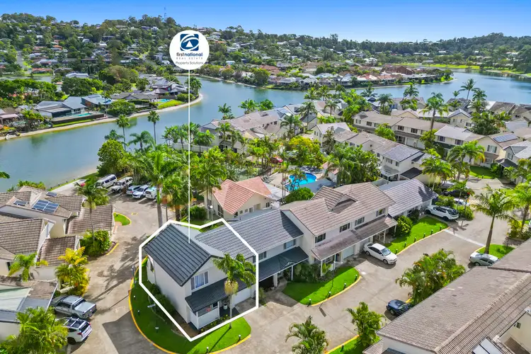 110/2-10 Coolgardie Street