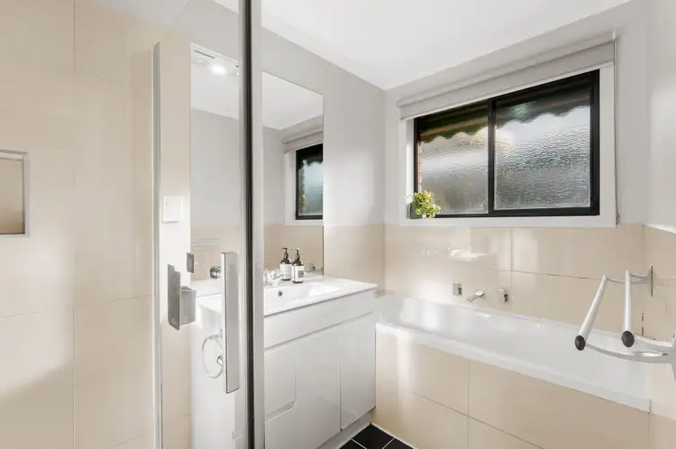Sixth view of Homely house listing, 2 Wenlock Avenue, Altona Meadows VIC 3028