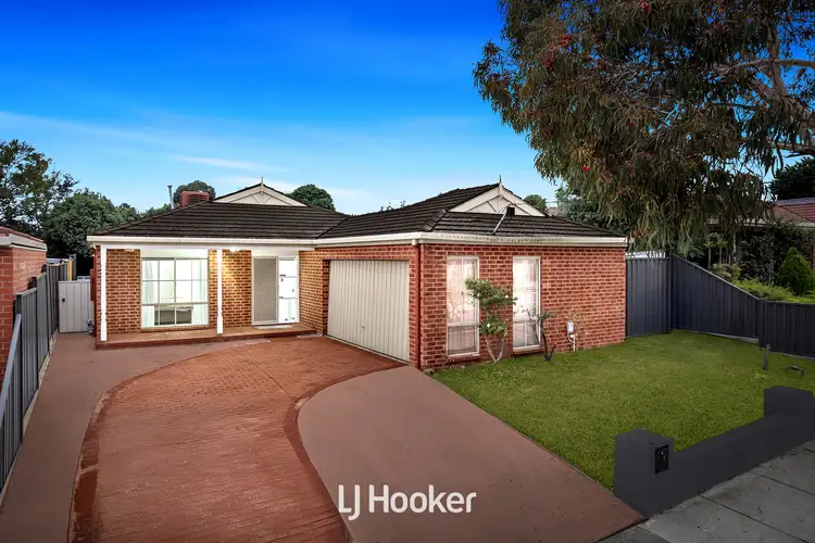 3 Warana Drive, Hampton Park VIC 3976
