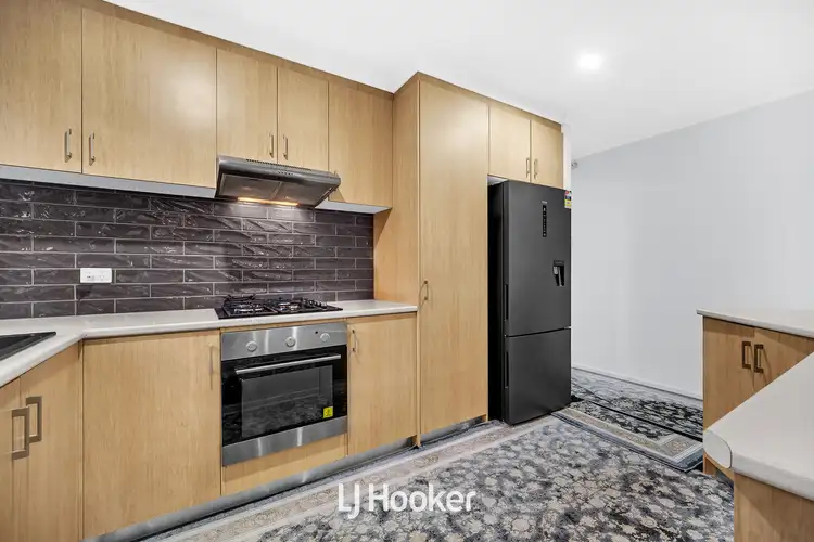 Sixth view of Homely house listing, 3 Warana Drive, Hampton Park VIC 3976