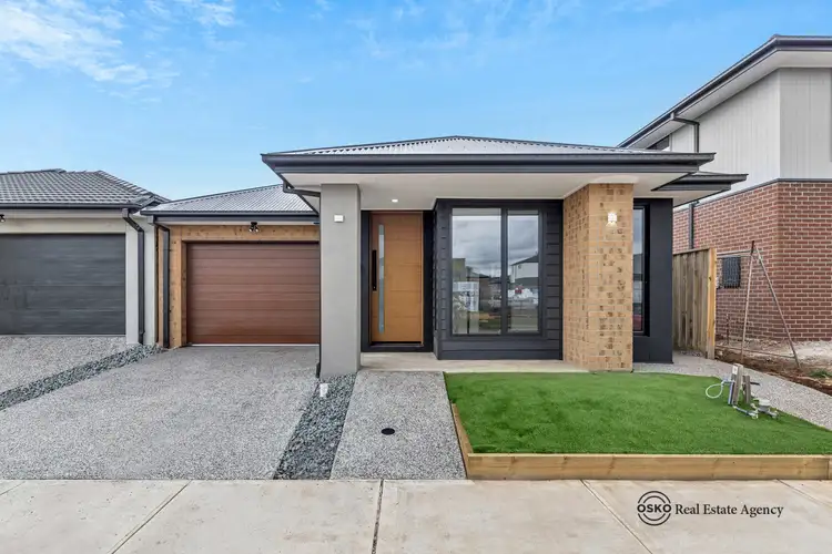 Second view of Homely house listing, 3 Astro, Werribee VIC 3030