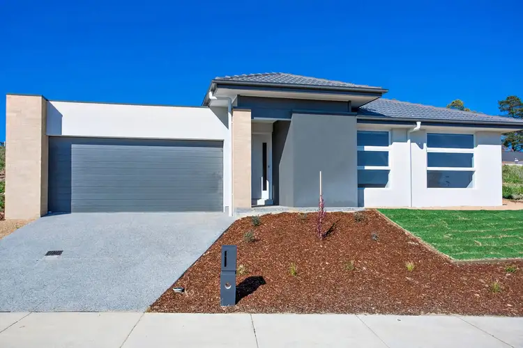 4 Ambience Place, Brown Hill VIC 3350