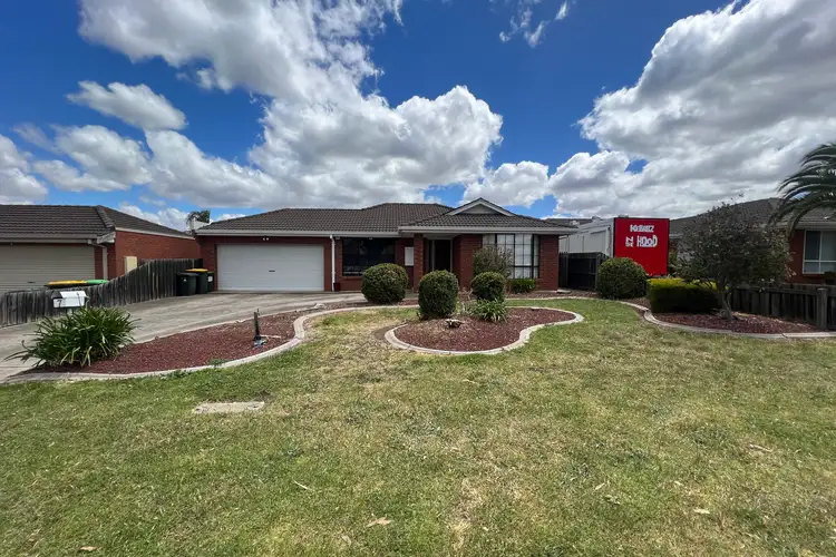 Second view of Homely house listing, 7 Vanessa Way, Delahey VIC 3037