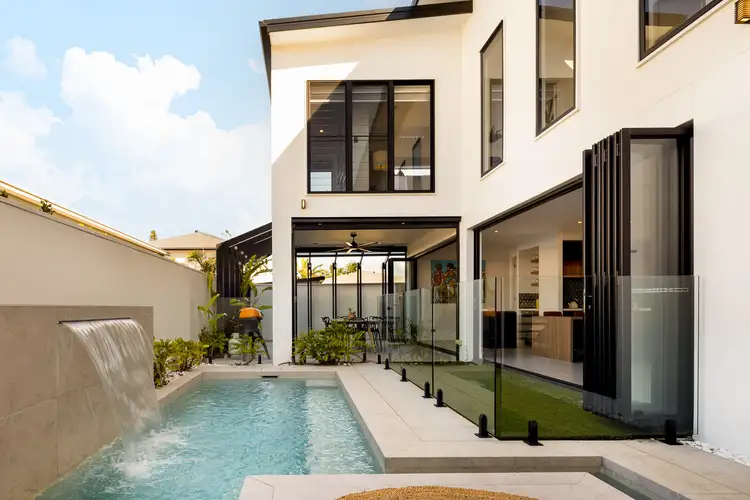 15 Rani Street, Newport QLD 4020
