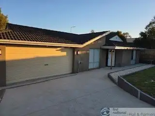 156 Hall Road, Carrum Downs VIC 3201