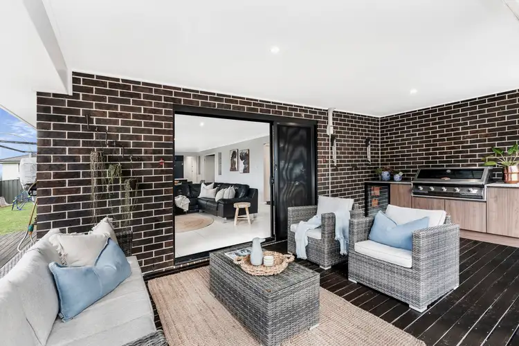 Fifth view of Homely house listing, 19 The Arches, Kanahooka NSW 2530