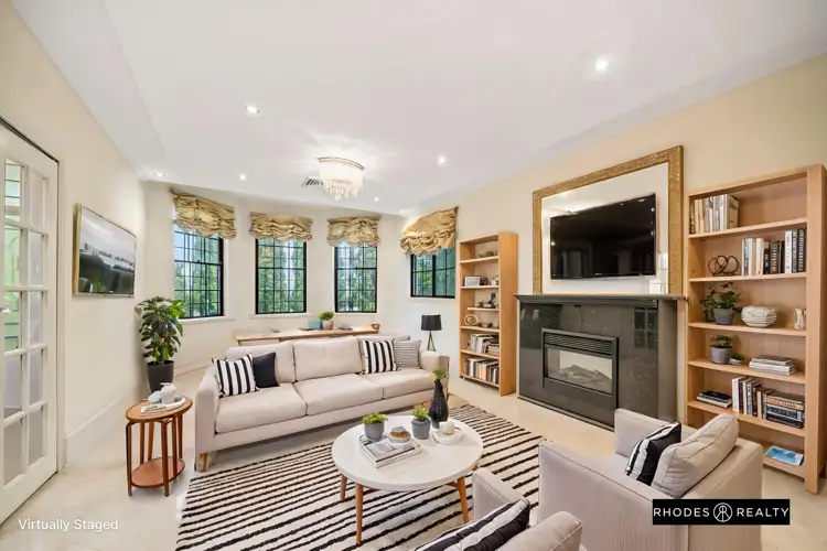 Fifth view of Homely house listing, 10 Glenvale Close, West Pennant Hills NSW 2125