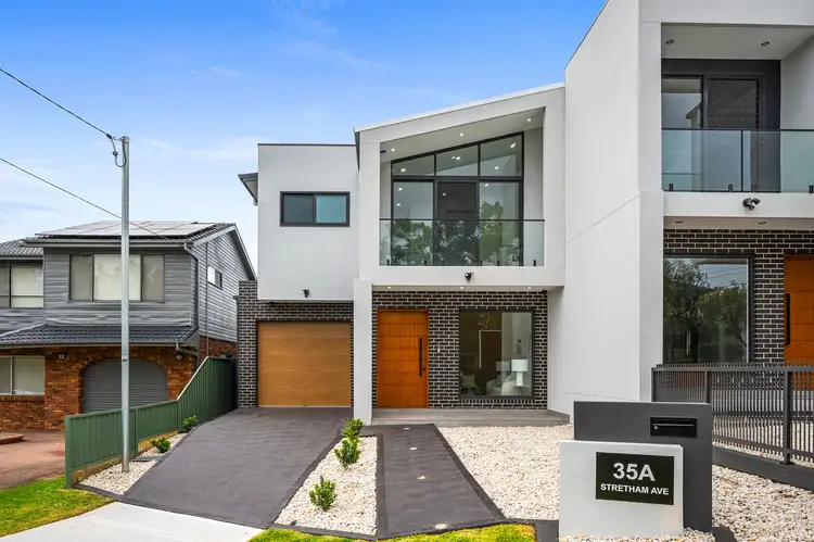35a Stretham Avenue, Picnic Point NSW 2213