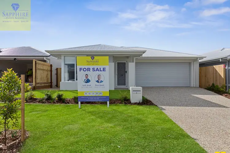 8 Varis Street, Morayfield QLD 4506