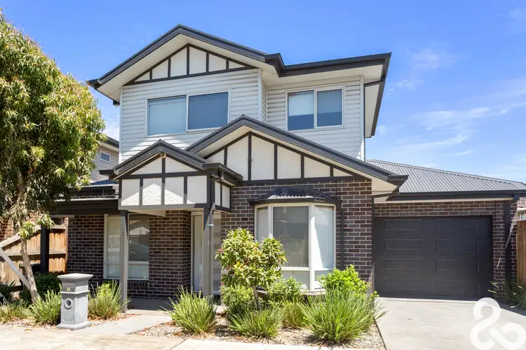 17 Fredrick Street