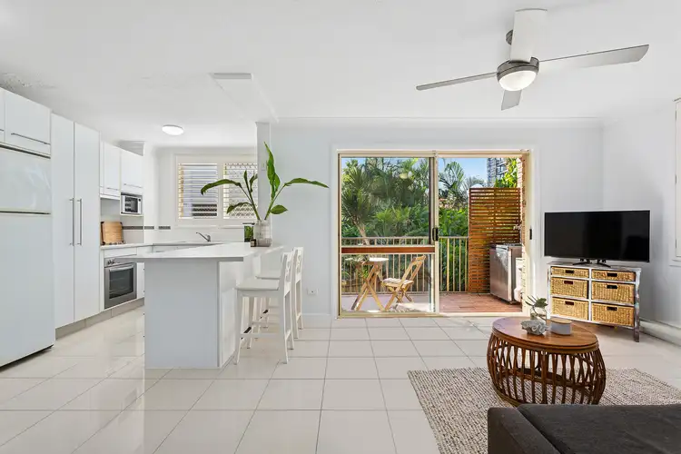3/1 Rolan Court, Palm Beach QLD 4221