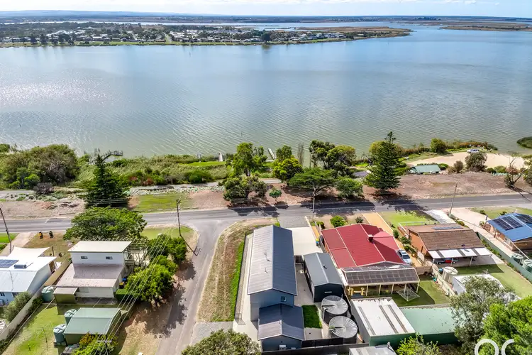 31 Captain Sturt Parade, Hindmarsh Island SA 5214