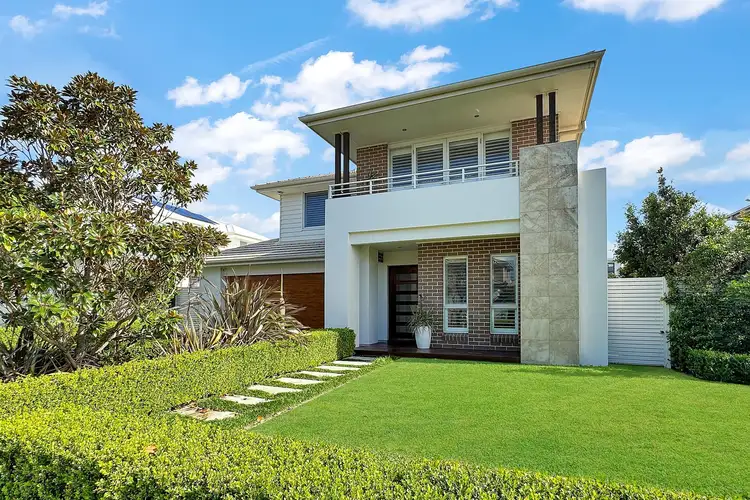 17 Torquay Street, Greenhills Beach NSW 2230