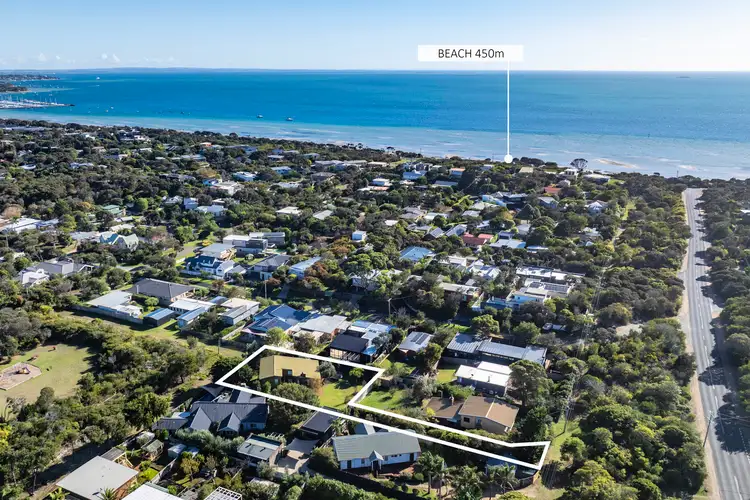 32 Canterbury Jetty Road, Blairgowrie VIC 3942