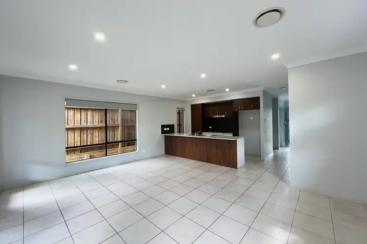 14 Lumsden Avenue, North Kellyville NSW 2155