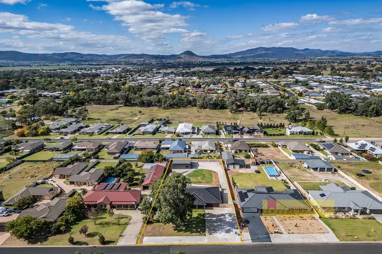 11 Robert Jones Street, Mudgee NSW 2850