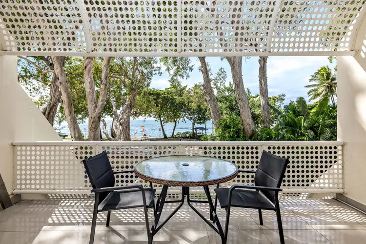 7/131-133 Williams Esplanade, Palm Cove QLD 4879