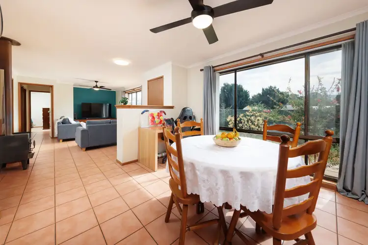 Fifth view of Homely house listing, 2 Dyring Street, Tallangatta VIC 3700