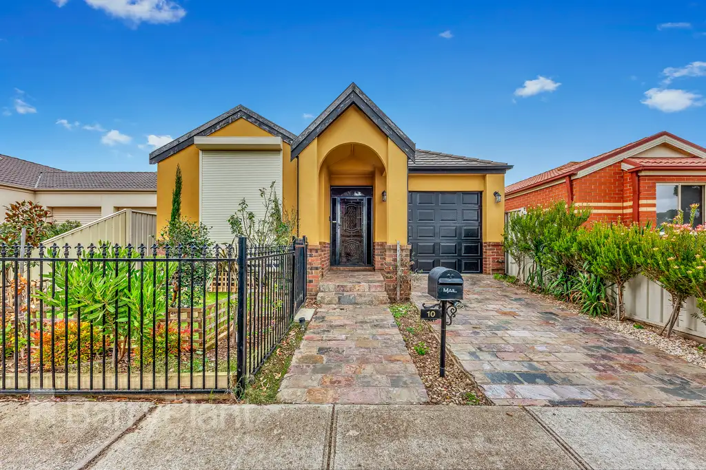 Main view of Homely house listing, 10 Naracoorte Drive, Caroline Springs VIC 3023