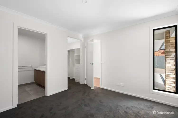 Fifth view of Homely house listing, 3 Lovett Court, Maryborough VIC 3465