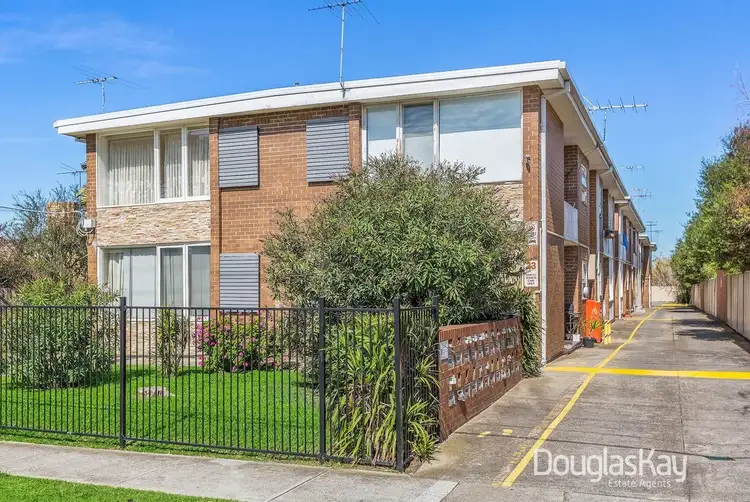 Main view of Homely unit listing, 11/23 King Edward Avenue, Albion VIC 3020