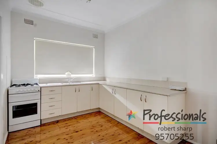 18 Edgbaston Road, Beverly Hills NSW 2209