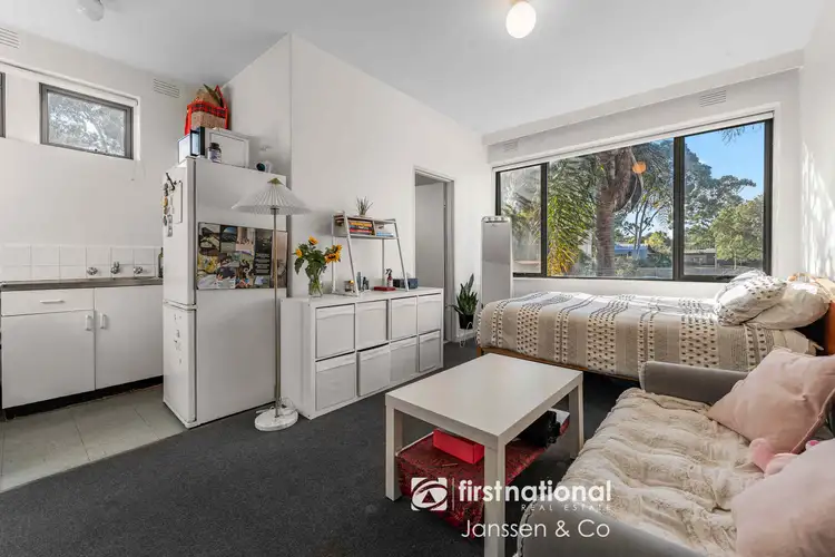 33/116 Inkerman Street, St Kilda VIC 3182