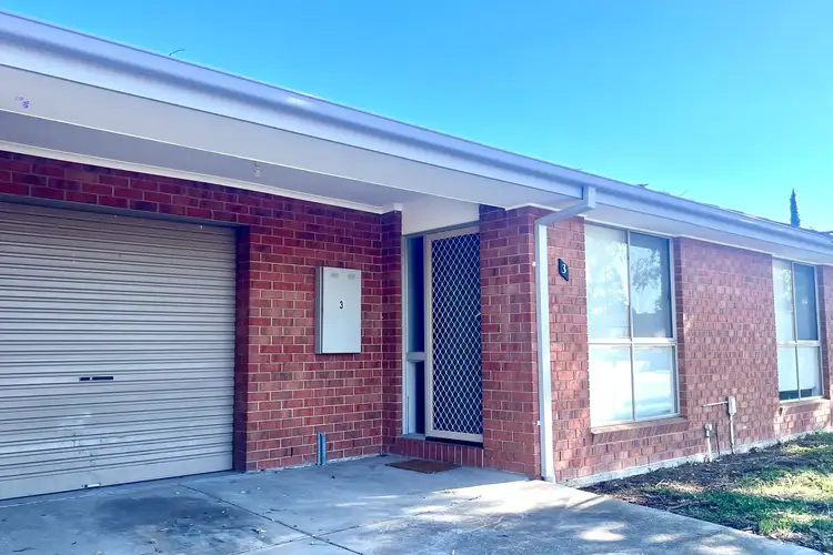 3 Wahgunyah Drive, St Albans VIC 3021