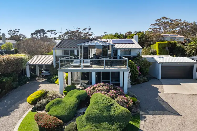 6 Tintagel Court, Mount Eliza VIC 3930