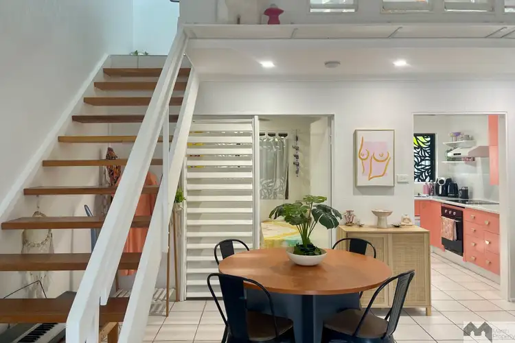9/25-31 Hibiscus Lane, Holloways Beach QLD 4878