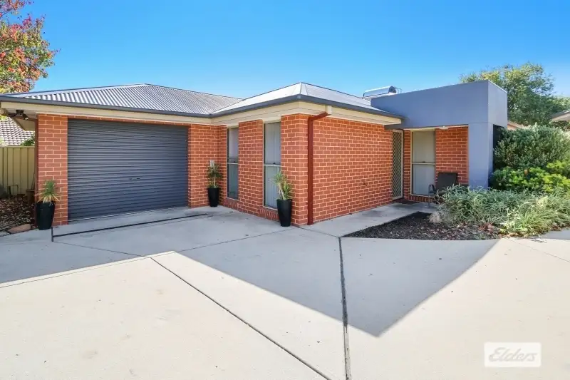 Main view of Homely house listing, 1/118 De Kerilleau Drive, Wodonga VIC 3690