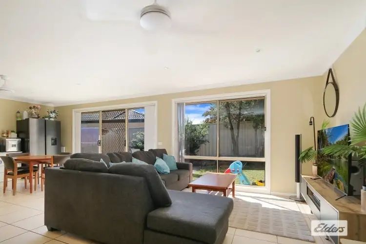 Second view of Homely house listing, 1/118 De Kerilleau Drive, Wodonga VIC 3690