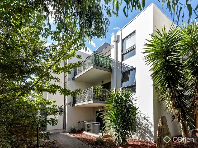 21/21-29 Trickey Avenue, Sydenham VIC 3037