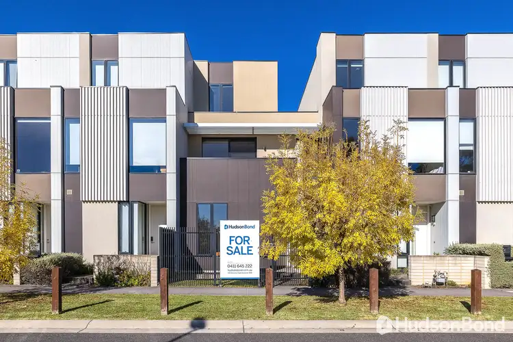 8 Harvest Court, Doncaster VIC 3108