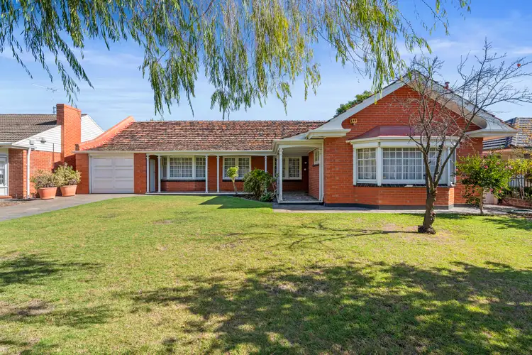 3 Carolyn Avenue, Fulham SA 5024