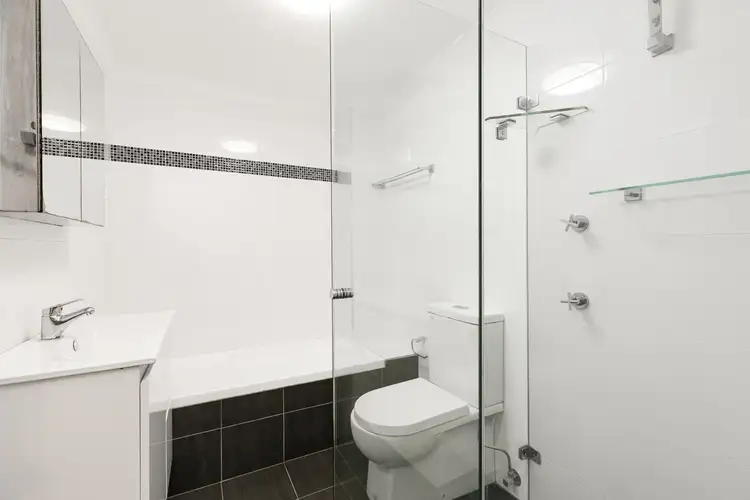 Fourth view of Homely apartment listing, 2/1-5 Searl Road, Cronulla NSW 2230