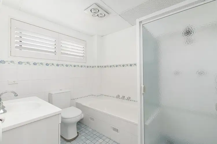 Fifth view of Homely apartment listing, 9/4-8 Ocean Street, Cronulla NSW 2230