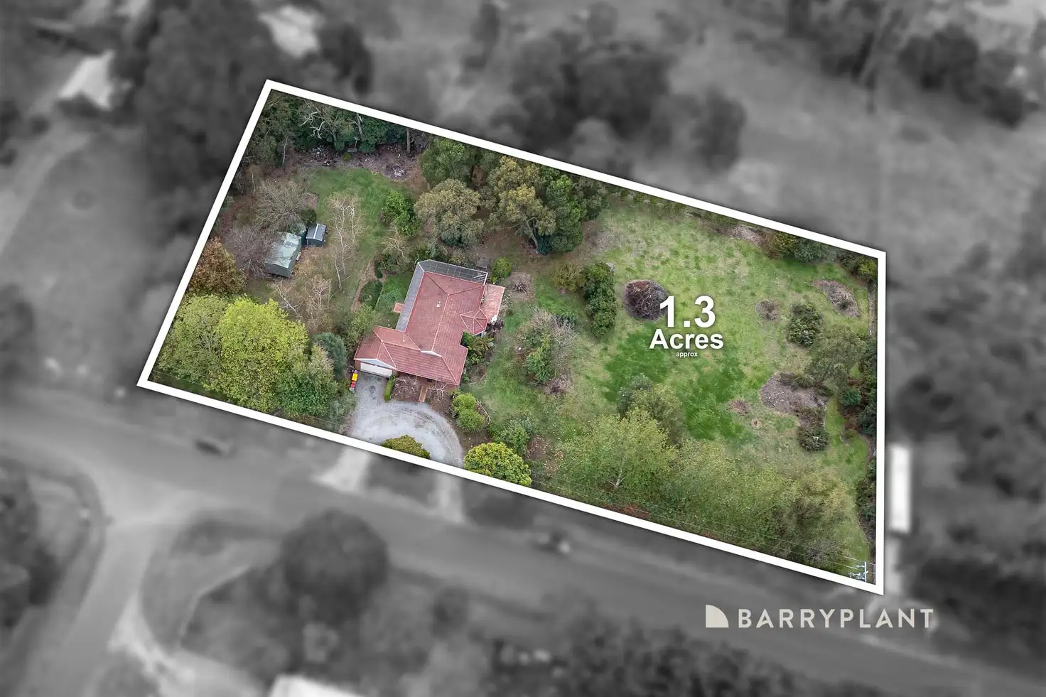 Main view of Homely house listing, 2 Robin Hood Way, Drouin VIC 3818