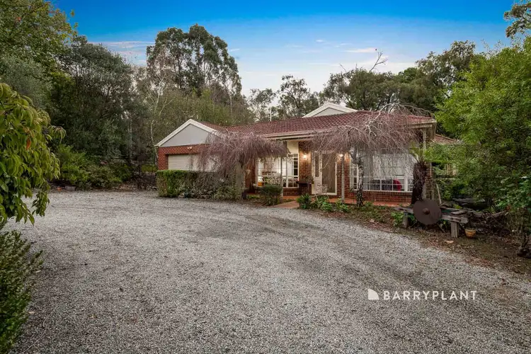 Second view of Homely house listing, 2 Robin Hood Way, Drouin VIC 3818