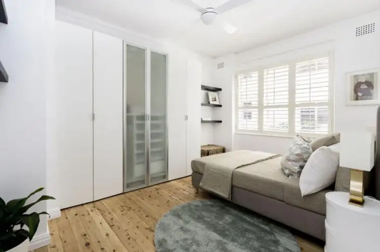 Second view of Homely unit listing, 5/94 Elizabeth Bay Road, Elizabeth Bay NSW 2011