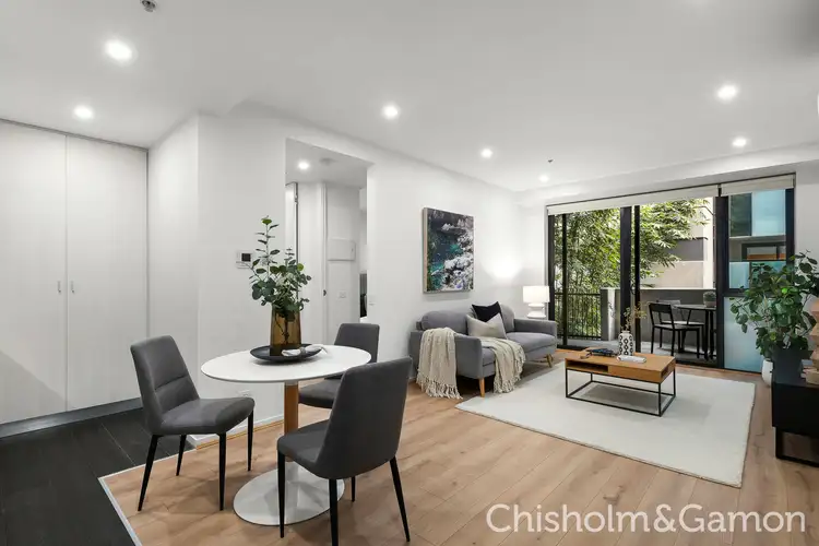 320/163 Fitzroy Street