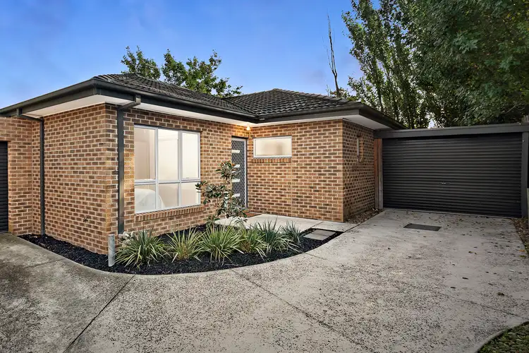 2/1 Netherbrae Road, Frankston VIC 3199