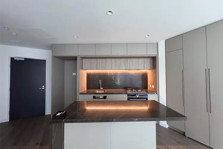 2708C/633 Little Lonsdale Street